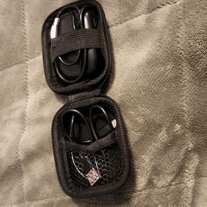 PureAir personal necklace